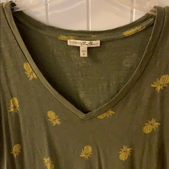 Express Top - Picture 2 of 2